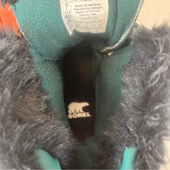 SOREL Teal/Black Suede And Canvas Waterproof Oma Rmx Glacy Boots - Picture 6 of 8